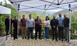 Başkan'dan Ebru ve Resim Sergisine Davet