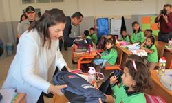 TKDK’dan Öğrencilere Çanta Ve Kırtasiye Desteği