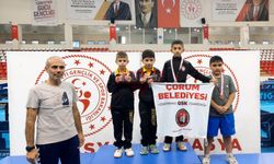 Çorumlu Sporcular Masa Tenisi Minikler Müsabakalarını Başarıyla Tamamladı