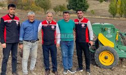 Tarım İl Müdürlüğü Tarla Ekim Çalışmalarını Kontrol Etti