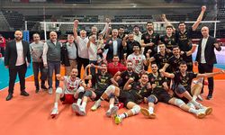 Sungurlu Belediyespor Voleybol Takımı 3 Puanla Dönüyor