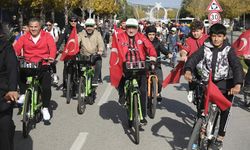 Cumhuriyetin Kuruluş Yıldönümünü Pedal Çevirerek Kutladılar