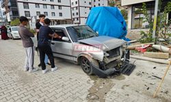 16 Yaşında Direksiyona Geçti! Jandarmadan Kaçtı, Kaza Yaptı