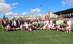 Sungurlu'da Cumhuriyet Bayramı "Veteranlar Gösteri Maçı" İle Kutlandı