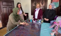 Çorumlu Kadınlar Ebru Sanatını Tekstil Ürünleriyle Buluşturuyor