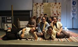 Özel Öğrencilerden Aile Konulu Tiyatro