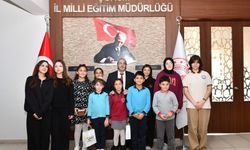 Cumhuriyet Bayramı Yarışmalarında Dereceye Giren Öğrenciler Ödüllendirildi