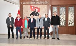 Ufka Yolculuk Ekibi, Çağlar İle Yeni Projeleri İstişare Etti