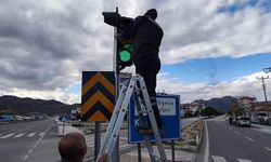 Arızalı Trafik Lambaları Değiştirildi