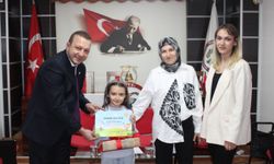 Resim Yarışmasında Dereceye Giren Öğrenciler Ödüllendirildi