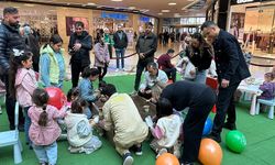 Çocuklar Fidan Dikmeyi Öğrendi