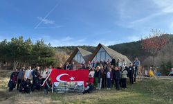 Öğretmen ve Veliler Doğa Yürüyüşünde Buluştu