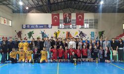 Okullar Hentbol Müsabakaları Sona Erdi