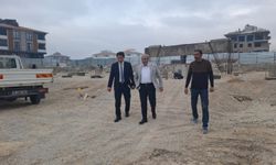 Çağlar ve Demir, 16 Derslikli İlkokul İnşaatını İnceledi