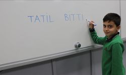 Bakan Tekin; “Okullarda Ara Tatil Uygulaması Kaldırılabilir”