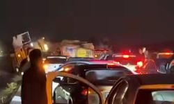 TIR Devrildi Merzifon Yolu Trafiğe Kapandı