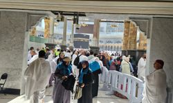 Çorumlu Umreciler Kutsal Topraklarda Dualar Etti