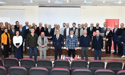 Felsefe ve Düşünce Akademisin'de İlk Konuk Dr. Necdet Subaşı