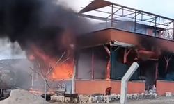 Ev Alevlere Teslim Oldu