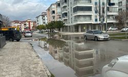 Yağmur Sonrası Oluşan Manzara Mahalleliyi Çileden Çıkardı