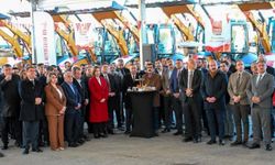 Mecitözü’ne Hibe Edilen Kamyonu Başkan Aylar Teslim Aldı