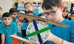 Öğrenciler 'Geri Dönüşüm'le Yeşil Bir Dünya Kuruyor!