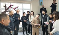 Asıl Engel Gönüllerdeki Duvar