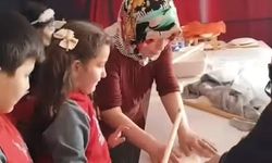 Öğrencilere Yöresel Yemek Eğitimi Verildi
