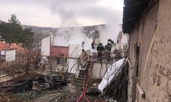 Yozgat’ın Köyünde Başlayan Yangına Boğazkale Belediyesi Müdahale Etti