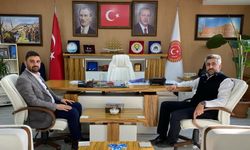 Hastane Başhekimi Gömeç'ten İl Genel Meclis Başkanı Temur'a İade-i Ziyaret