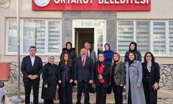 AK Parti MKYK Üyesi Ceren Kal Ve Başkan İsbir’den Kadınlara Destek