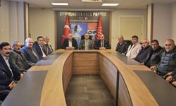 Bakkallar Odası’ndan CHP’ye Kutlama Ziyareti