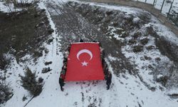 Çocuklar Doğaya Sevgilerini Bıraktı