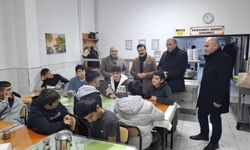 Çağlar Ve Şube Müdürleri Yeni Yıla Öğrencilerle Girdi