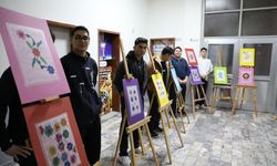 Öğrencilerin Tezhip Eserleri Görücüye Çıktı