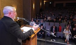 “Şehirden Şiire” Şiir Ve Müzik Dinletisi Gerçekleştirildi