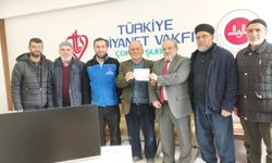 Cami Cemaatinden Filistin'e Anlamlı Bağış