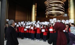 Geleceğin Altın Gençleri Karnelerini Aldı