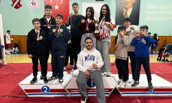 Çorumlu Boksörlerden Madalya Yağmuru!