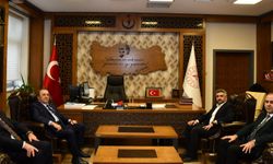 Milletvekili Kayrıcı Ve Başhekim Gömeç Sağlık Yatırımlarını Görüştü