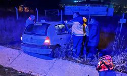 Kaza Yapan Alkollü Sürücü, Araçta Sıkışan Arkadaşını Bırakıp Kaçtı