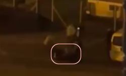 Husumet Sokağa Taştı! 1 Kişi Yerlerde Sürüklendi