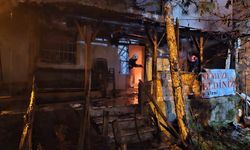 Yanan Eden Kapıyı Kırarak Kurtardılar