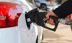 Akaryakıta Çifte Zam