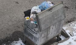 Günlerdir Alınmayan Çöplere Vatandaştan Tepki