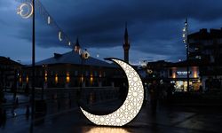 Tarihi Kent Meydanı Ramazan İçin Süslendi