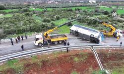 Otobüs Kazasında 8 Kişi Öldü 26 Kişi Yaralandı