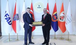 İçişleri Bakanı Çiftçi İle Milletvekili Ahlatcı, Çorum İçin Bir Araya Geldi