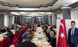 Berberler Ve Kuaförler Odası Merhum Başkanları İçin İftarda Mevlit Düzenledi