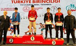 48 Kiloda Türkiye Şampiyonu Oldu